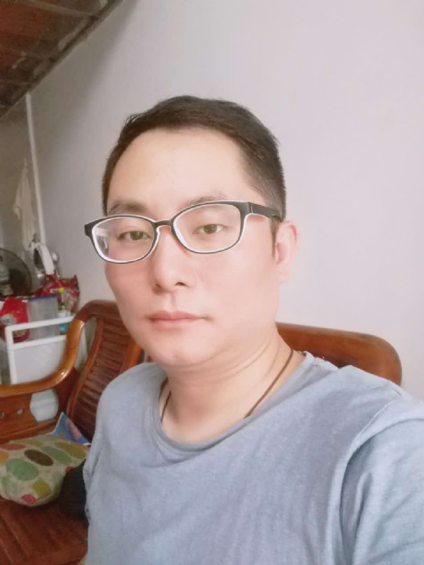流星的尾巴的第一张照片--永安婚介网