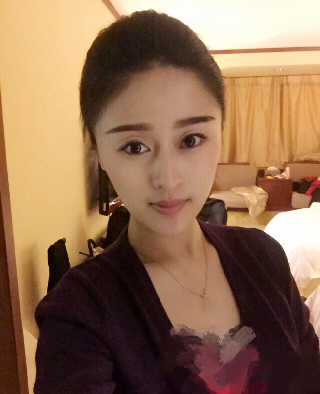 挣扎的第一张照片--永安婚介网