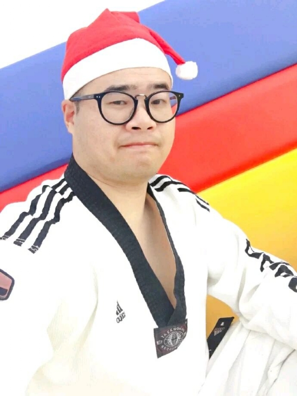 何当重相见的第一张照片--永安婚介网
