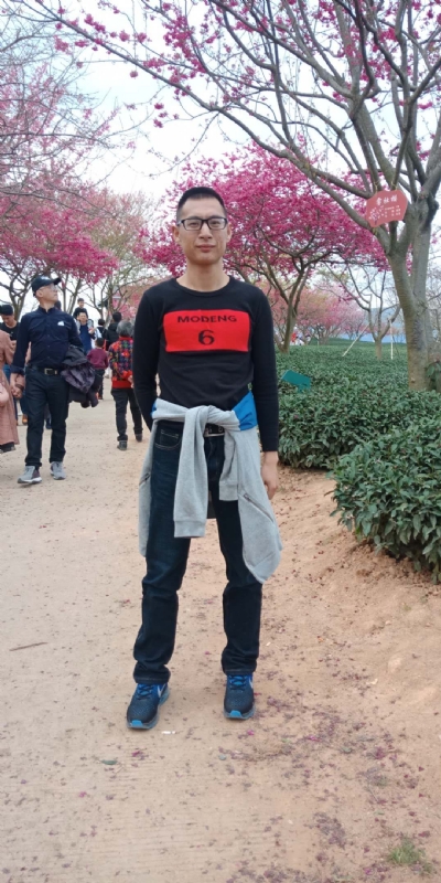 小梁的第一张照片--永安婚介网