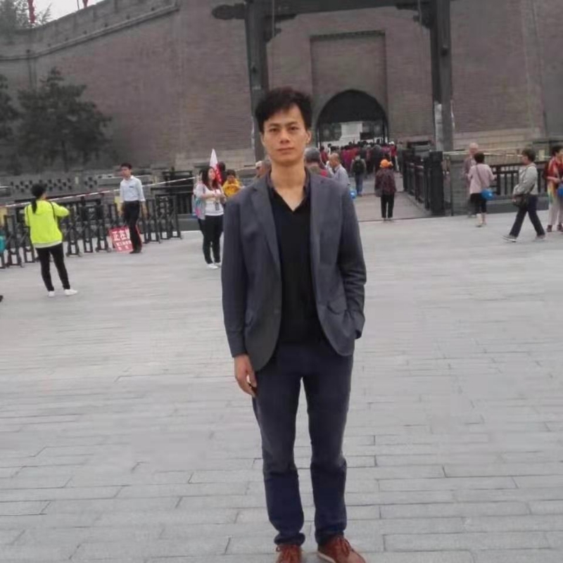 认真的第一张照片--永安婚介网