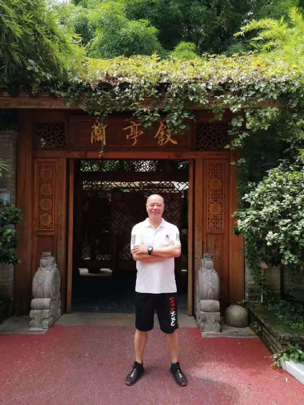 李国伟的第四张照片--永安婚介网