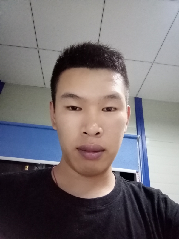 不一样得烟火的第一张照片--永安婚介网