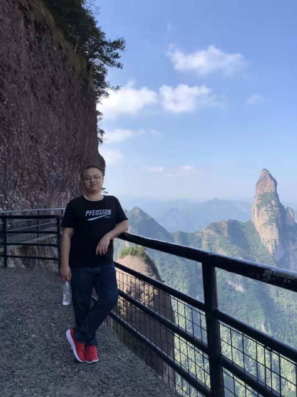 不杵于物的第一张照片--永安婚介网