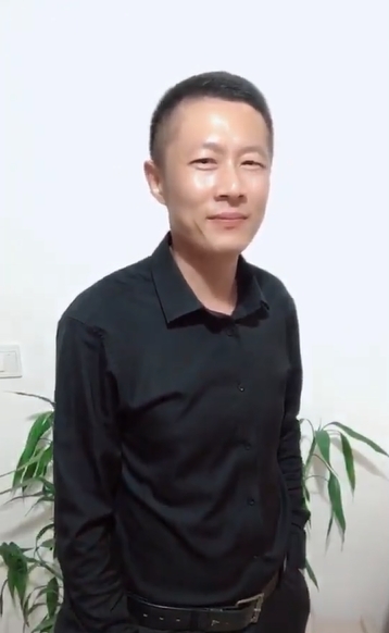 地huhi的第一张照片--永安婚介网