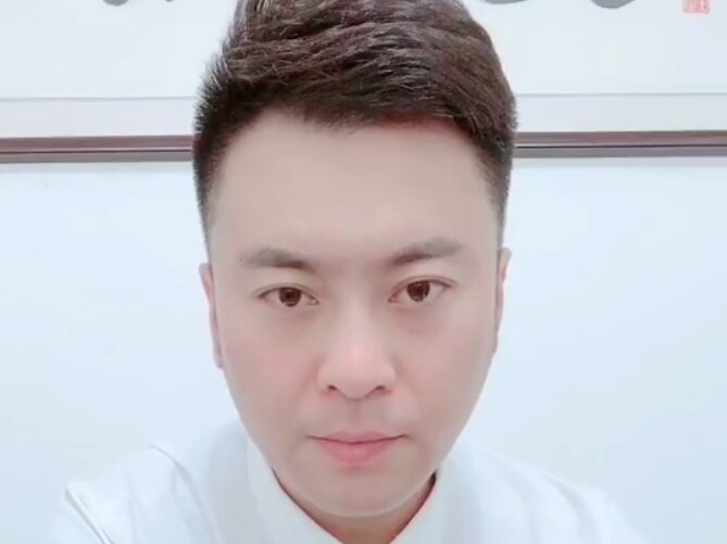 一叶知秋的第一张照片--永安婚介网