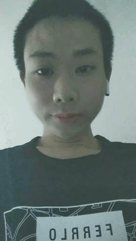 水中月的第一张照片--永安婚介网