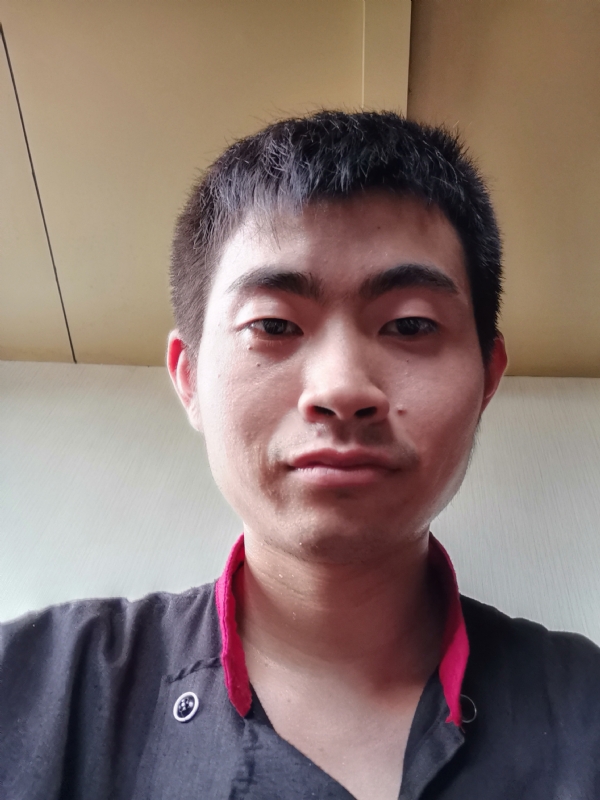 嗯的第一张照片--永安婚介网