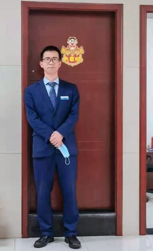 小螃蟹的第三张照片--永安婚介网