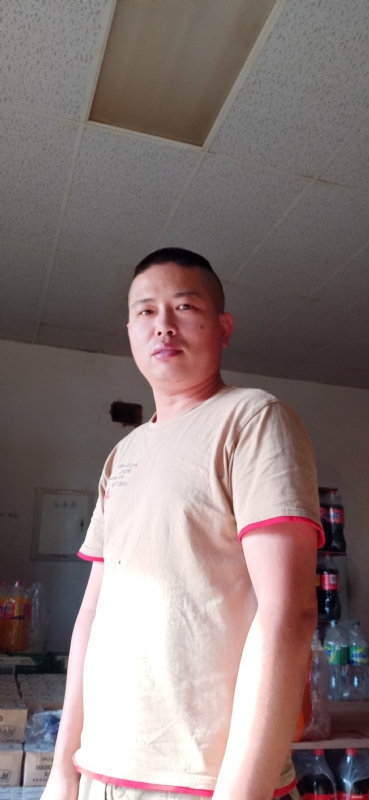 有心人的第三张照片--永安婚介网