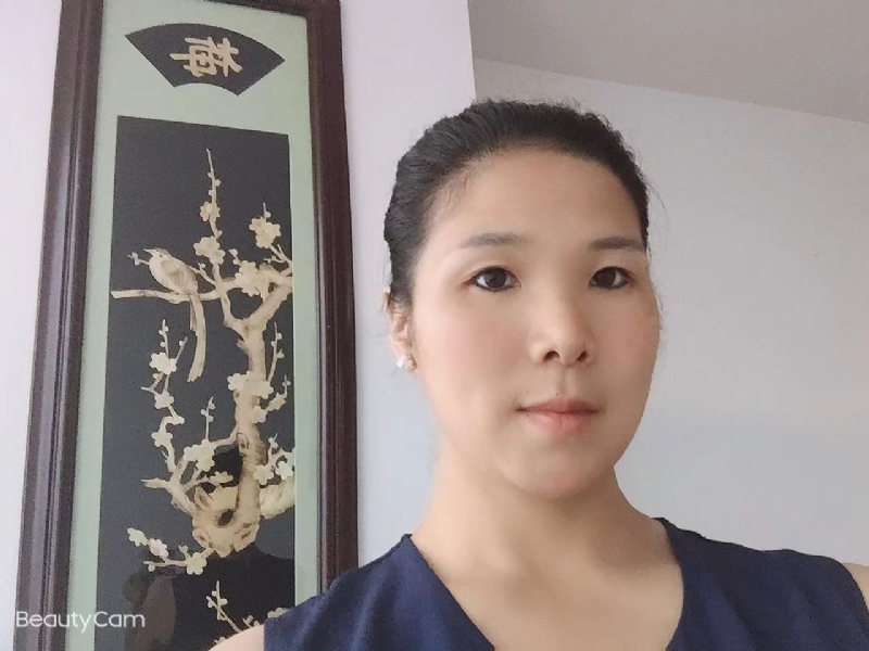 微笑的第一张照片--永安婚介网