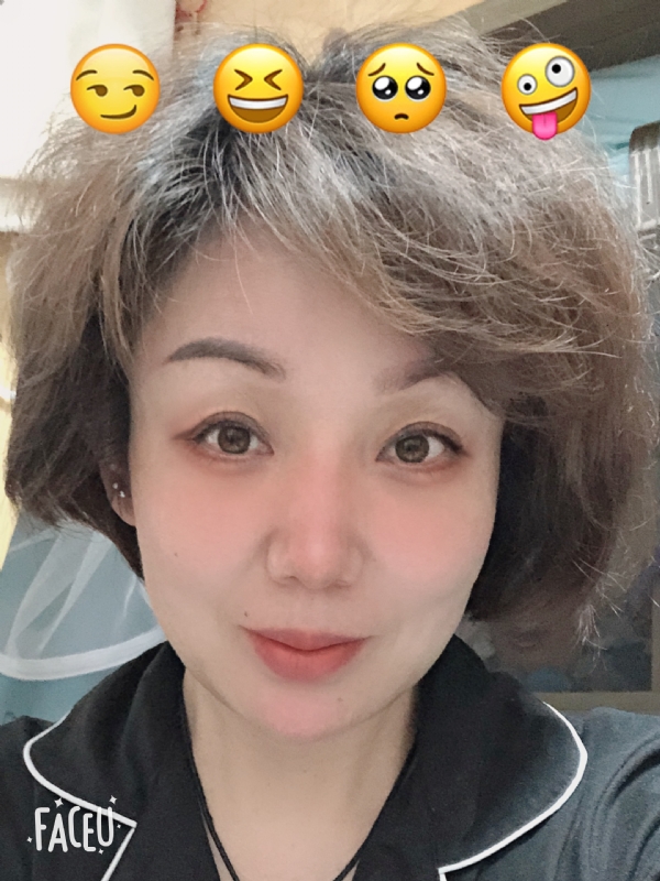飘拂的第一张照片--永安婚介网