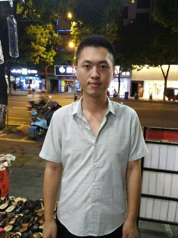 单身的雄鹰的第一张照片--永安婚介网