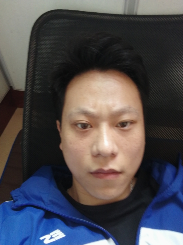 爱上的感觉的第一张照片--永安婚介网