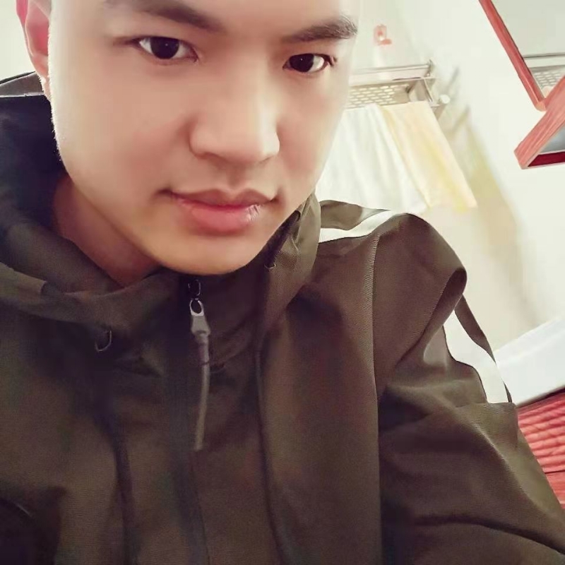 高大上的宅男的第一张照片--永安婚介网