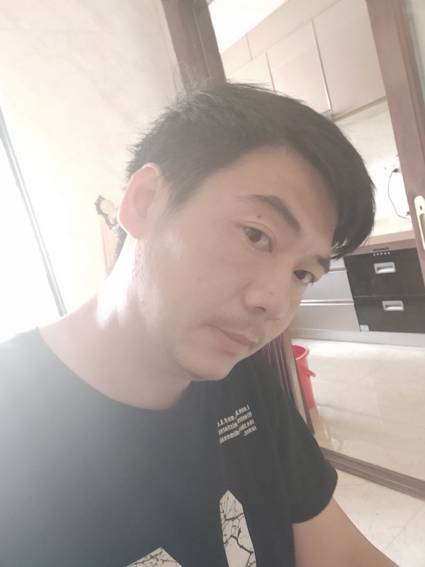 漫步的第一张照片--永安婚介网