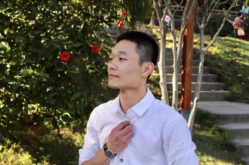 落落大方的第一张照片--永安婚介网