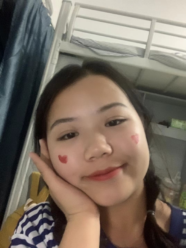 轻轻的一片云的第一张照片--永安婚介网