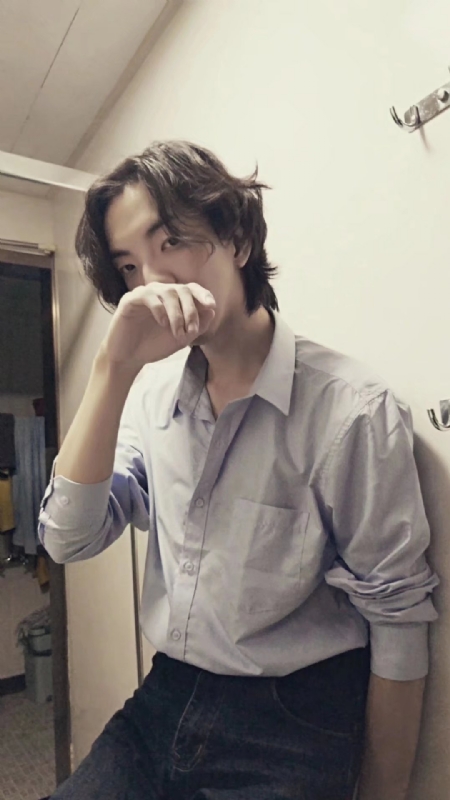 暴走辐射的第一张照片--永安婚介网
