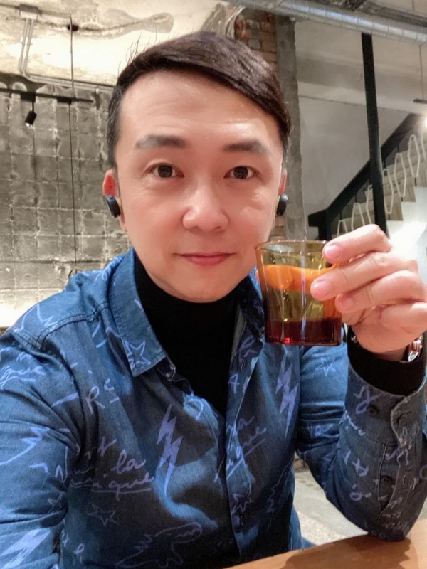 陈道明的第二张照片--永安婚介网