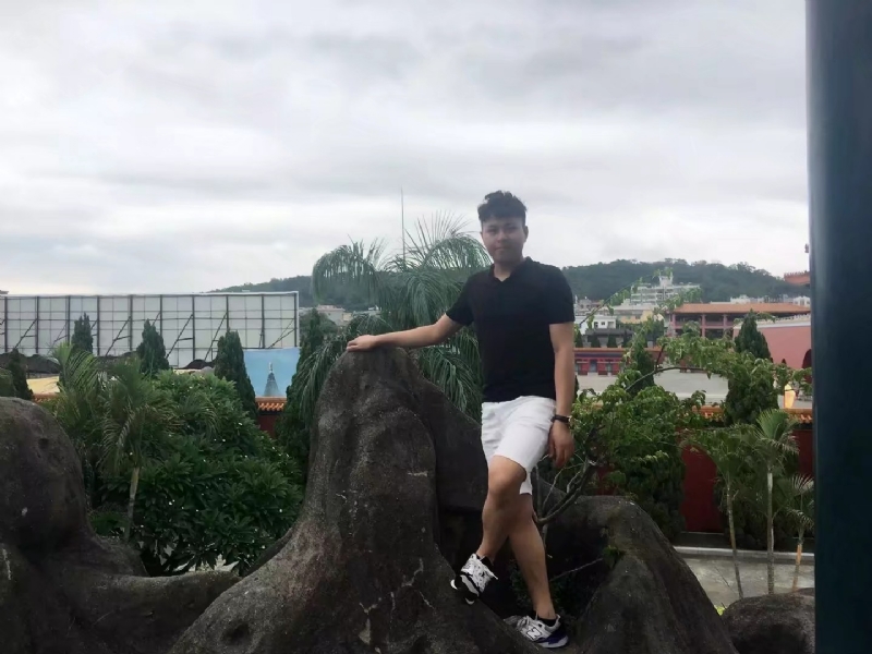 伟仔的第一张照片--永安婚介网