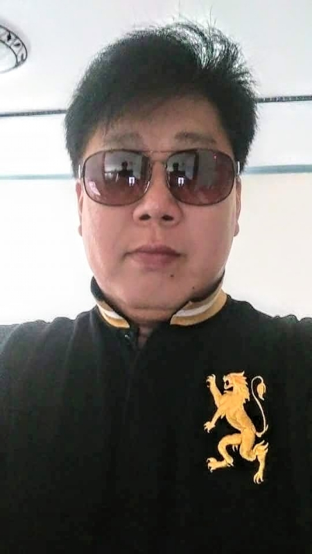 含笑半步癲的第一张照片--永安婚介网