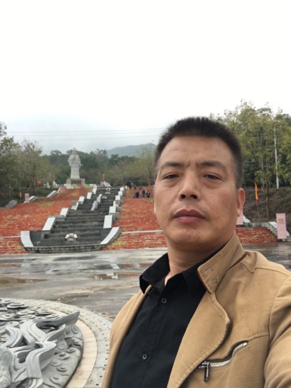开心的松鼠的第二张照片--永安婚介网