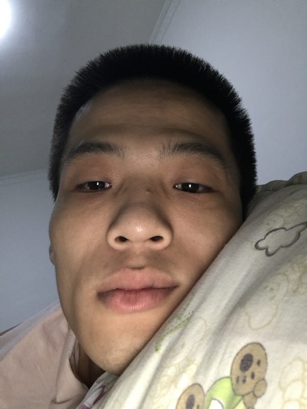 直男的第一张照片--永安婚介网