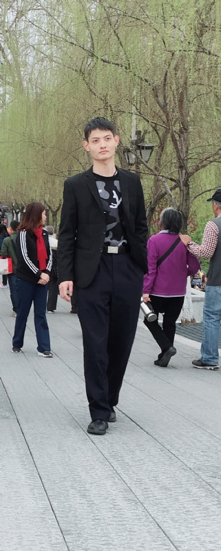 风一样的第一张照片--永安婚介网