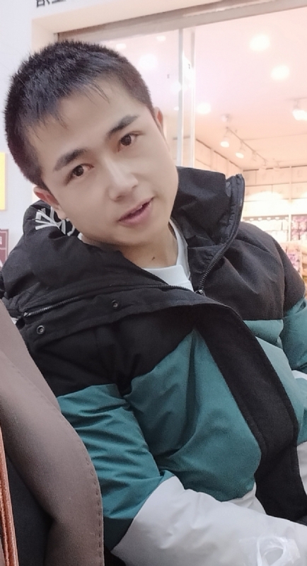 不骄不躁的第一张照片--永安婚介网