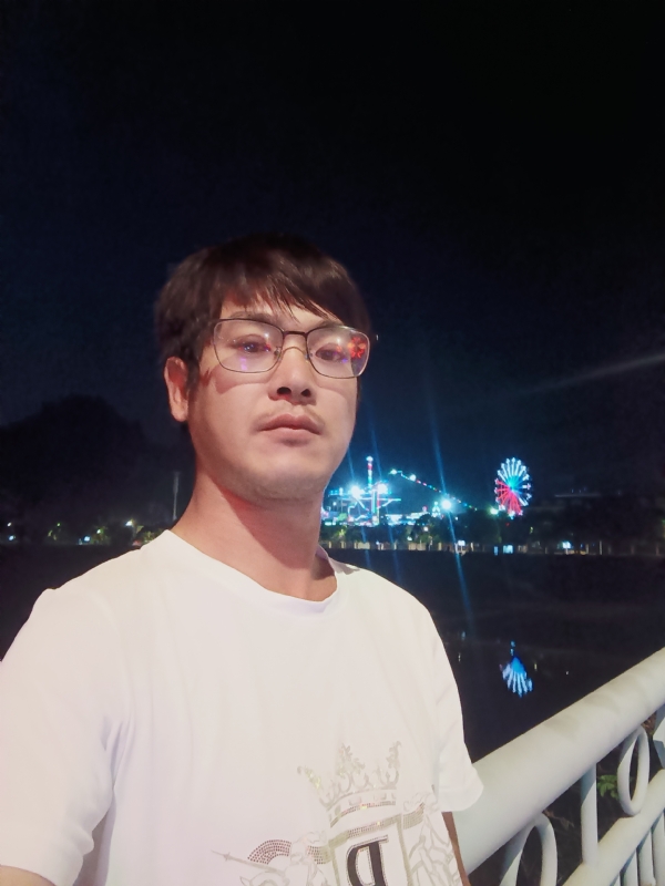 任豐的第一张照片--永安婚介网