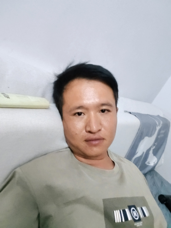 陌生人的第三张照片--永安婚介网