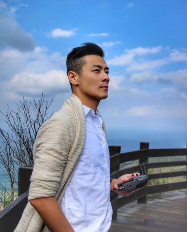 蓝天的第一张照片--永安婚介网