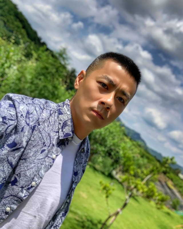 蓝天的第二张照片--永安婚介网
