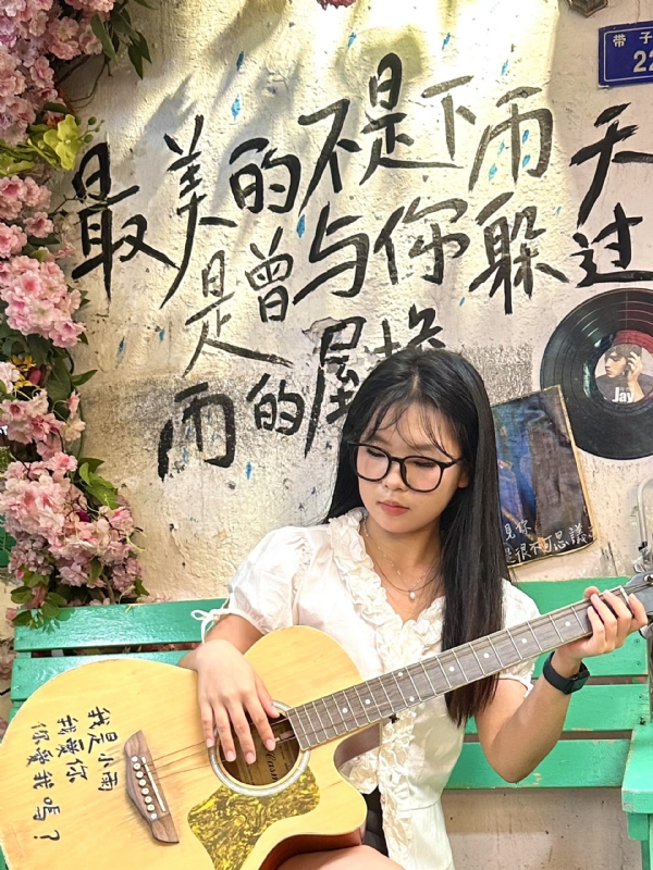 魔仙的第一张照片--永安婚介网
